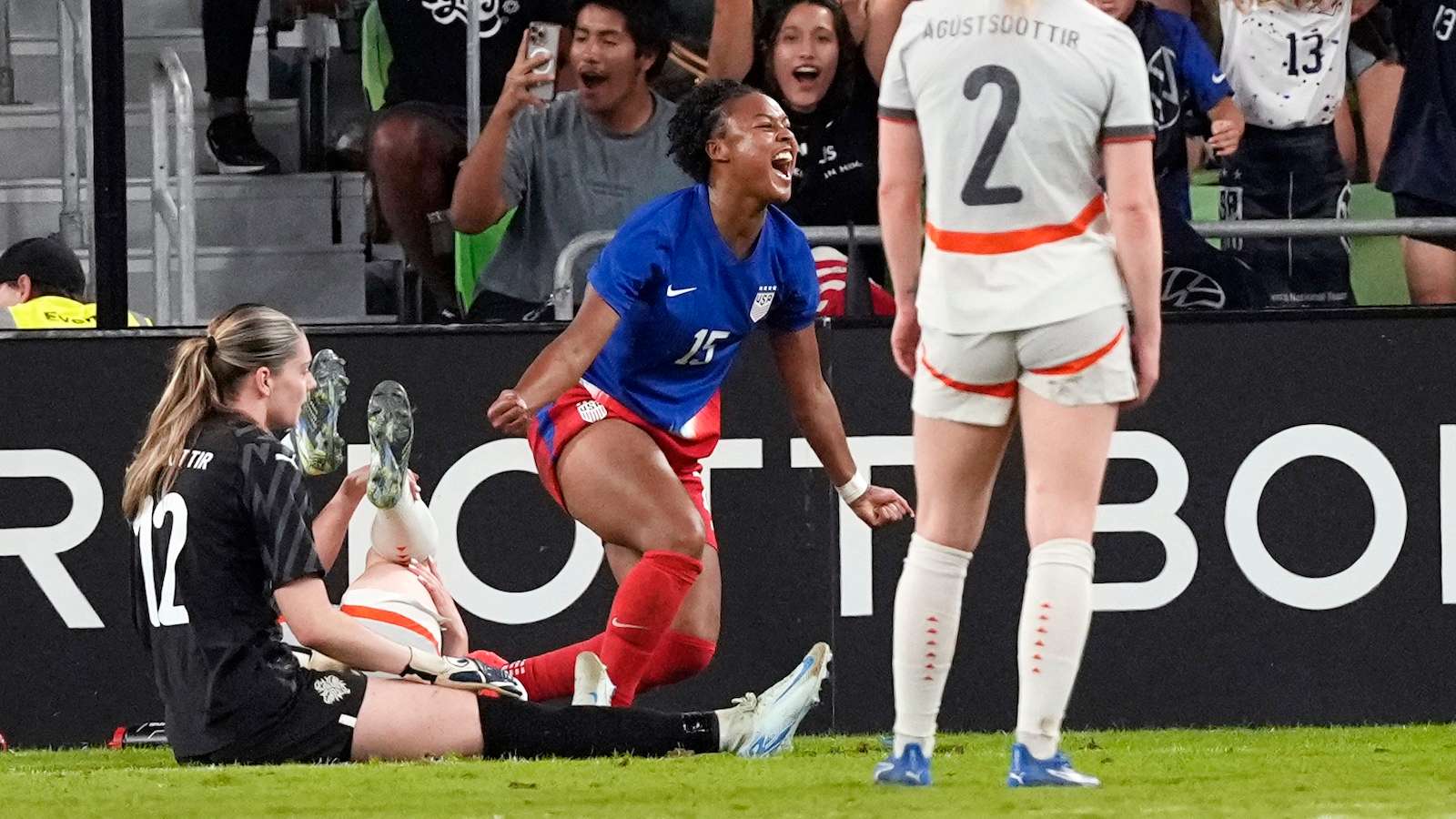 展现了作为 展现了作为