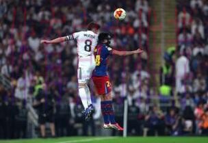 西超杯-拉菲尼亚双响维尼修斯一条龙 巴萨卫冕 西超杯-拉菲尼亚双响维尼修斯一条龙 巴萨卫冕